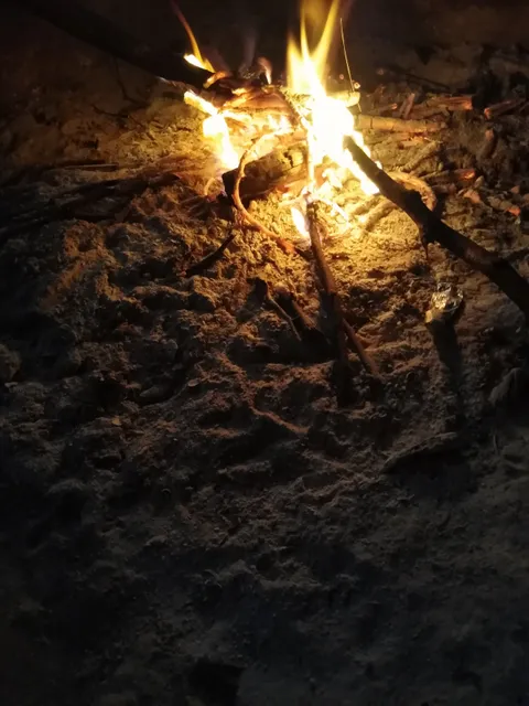 Hot Table Cafe & Restaurant