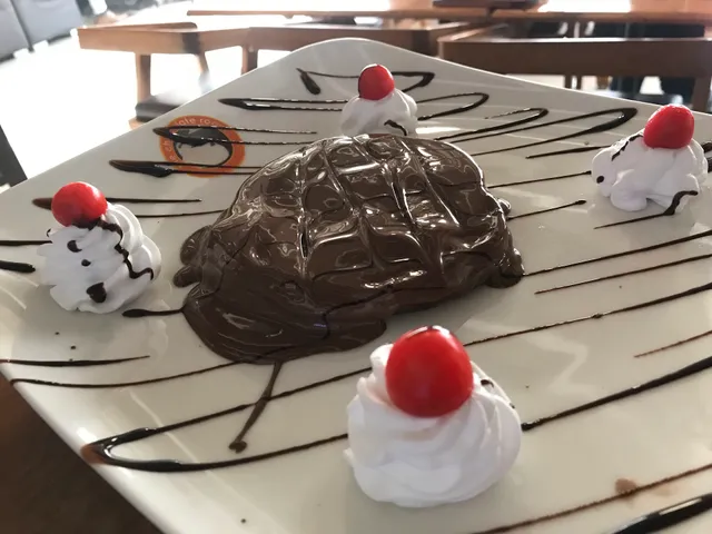 The Chocolate Room - Best Cake | Desserts | Pizza and Pasta | Premium Chocolates Shop in Manjalpur Vadodara