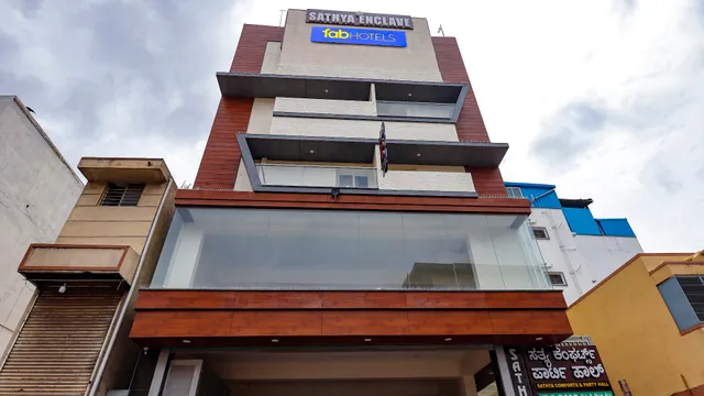 FabHotel Sathya Comforts
