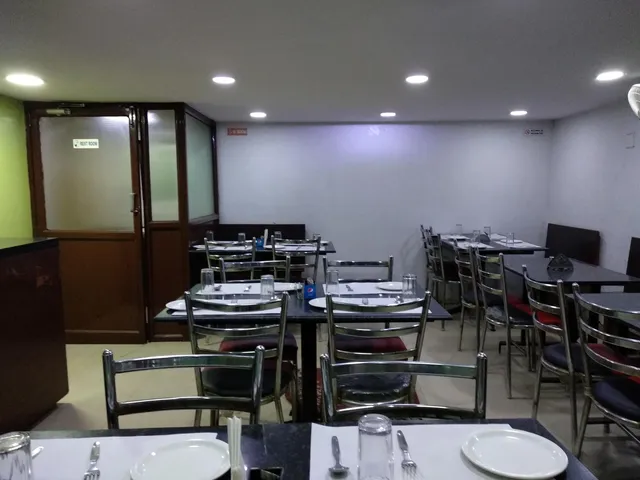 Hyderabad Biryani Multicuisine Restaurant