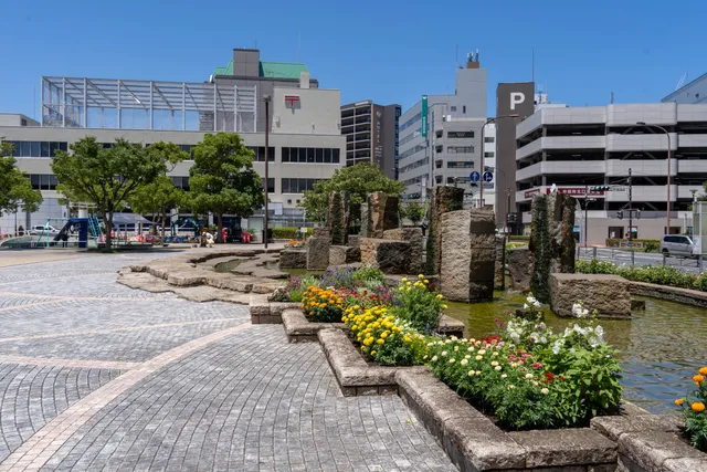 Shiyakushomae Park - City Hall Park