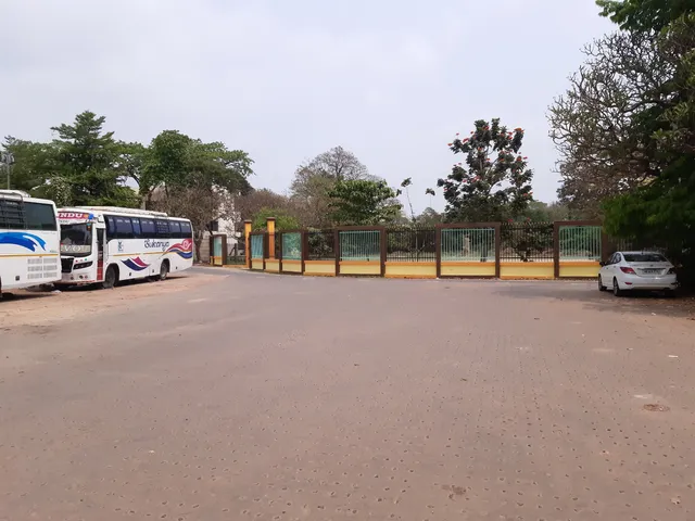 হেস্টিংস হাউস