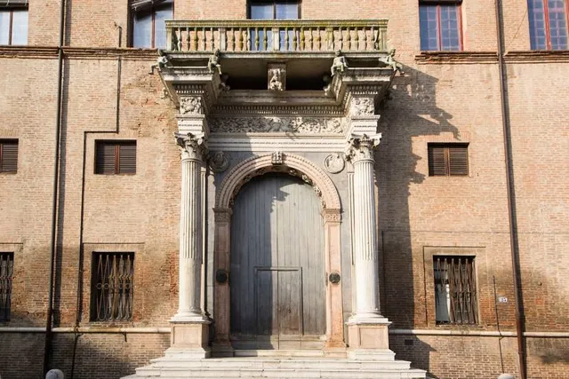 Palazzo Prosperi-Sacrati