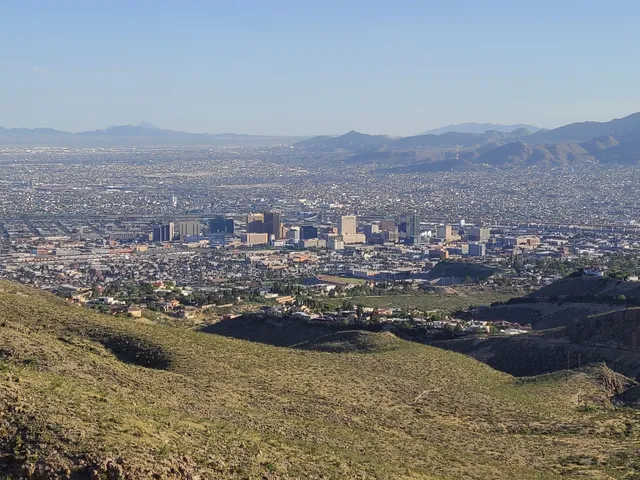 Thousand Steps Trailhead