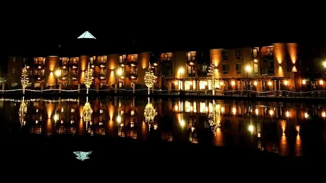 Tualatin Lake at the Commons