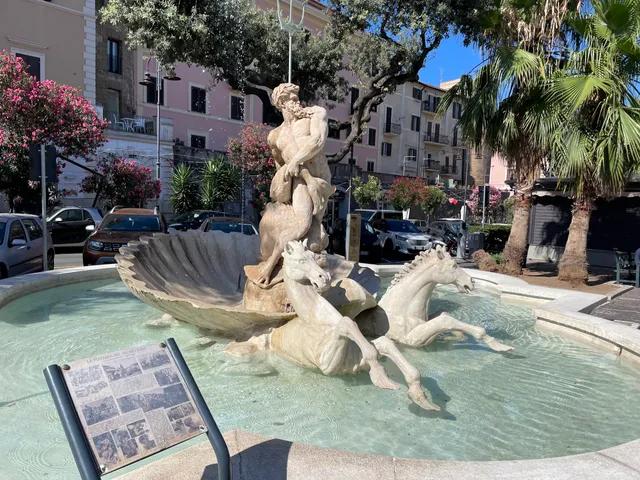 La Fontana Del DIO NETTUNO