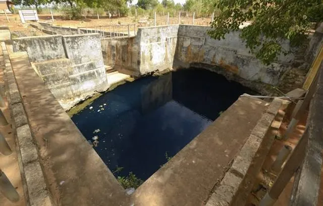 Nilavarai, Natural underground water well | நிலாவரை, இயற்கை நிலத்தடி நீர் கிணறு | නිලවරායි, ස්වභාවික භූගත ජල ළිඳ