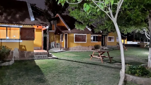 Cabañas Atardecer Serrano