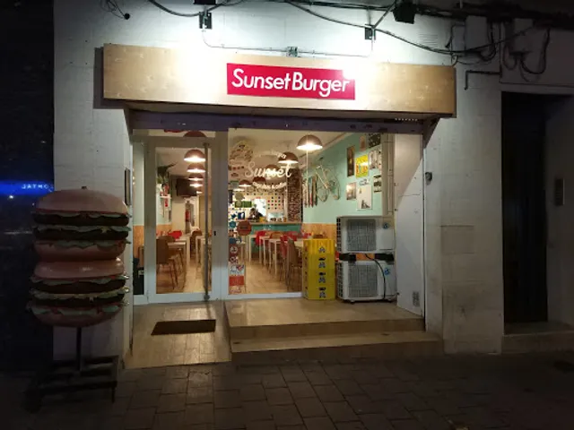 Sunset Burger