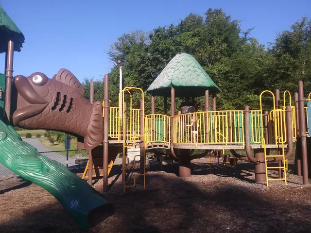 Lake Thom-A-Lex Park