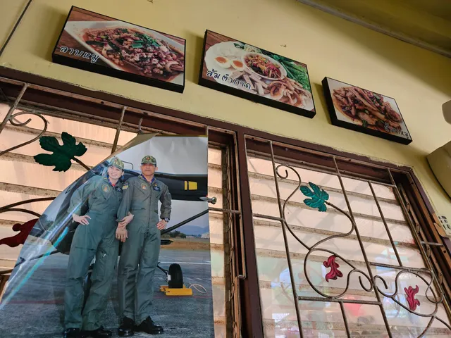 ส้มตำไก่หวาน