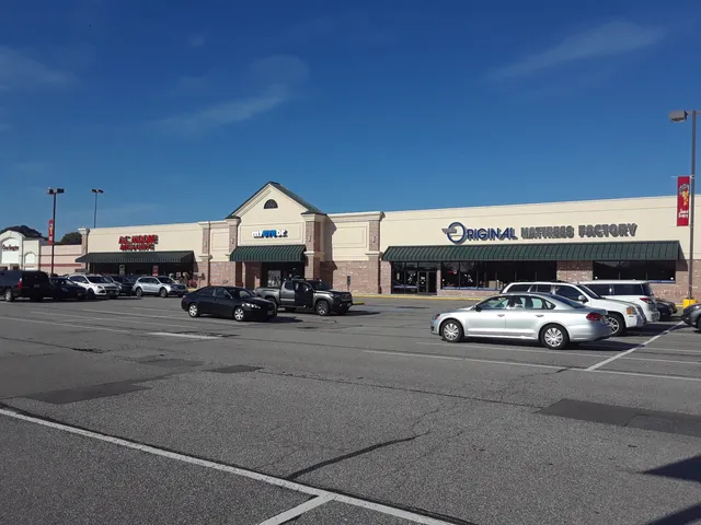 Birchwood Shopping Center