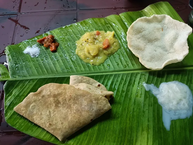 Annapoorneshwari Mess