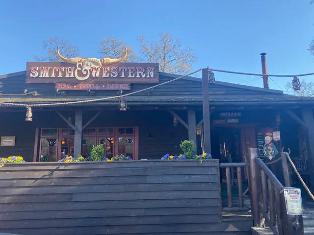 Smith & Western | Boxhill