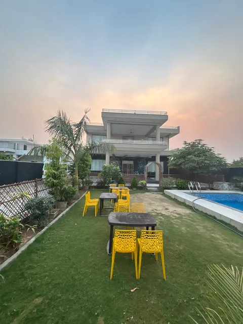 GoBravo 11 (6BHK Farm with Pool) Sohna Road Gurgaon