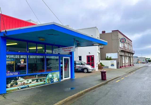 TJ’s Kitchen Bluff