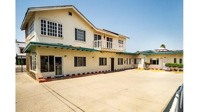 Capital O Hotel América