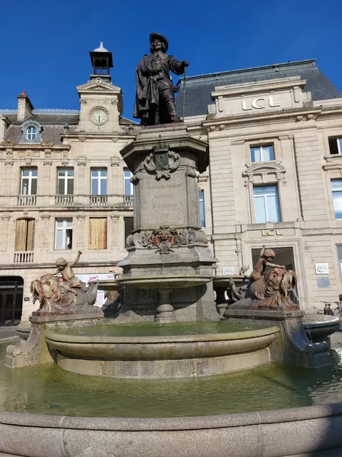 Statue Charles de Gonzague