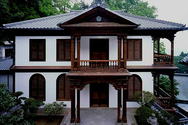 Hozan-ji Shishikaku