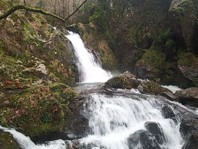Cascada Parafita