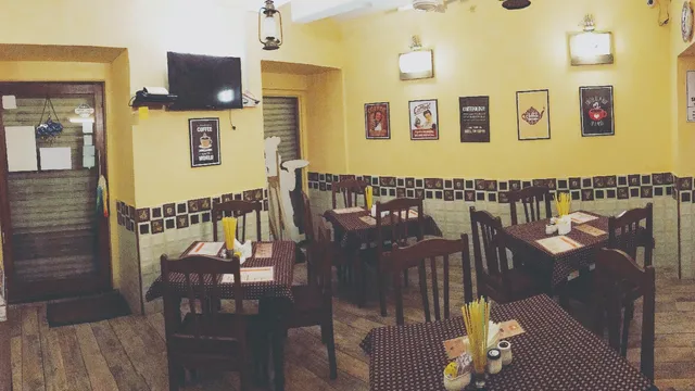 Caravela Cafe And Bistro
