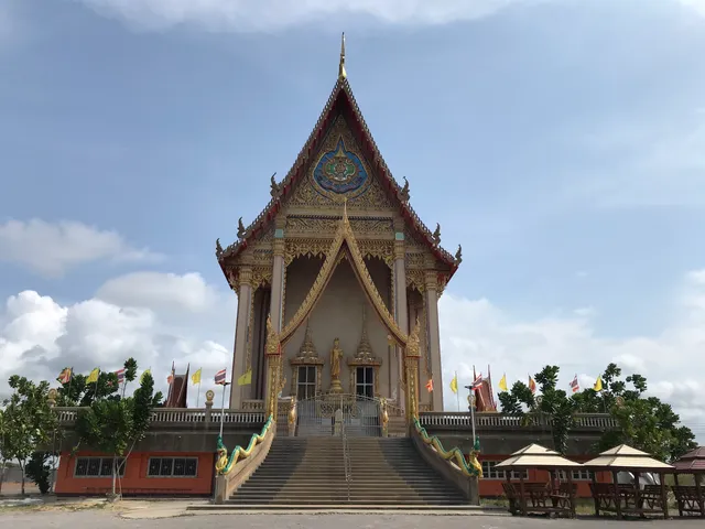 วัดกระซ้าขาว (หอมทองราษฎร์บำรุง)