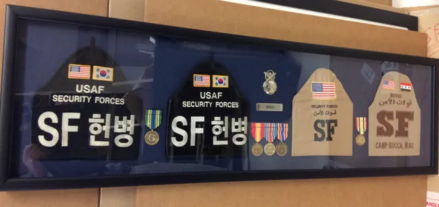 ART & FRAME +signs, (Appointment Required)