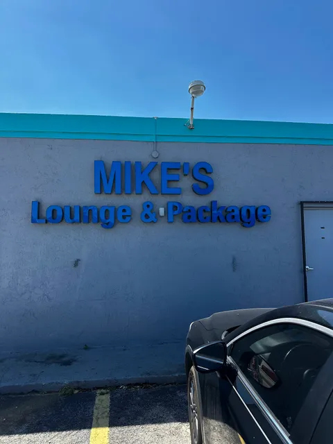 Mike's Lounge and Package
