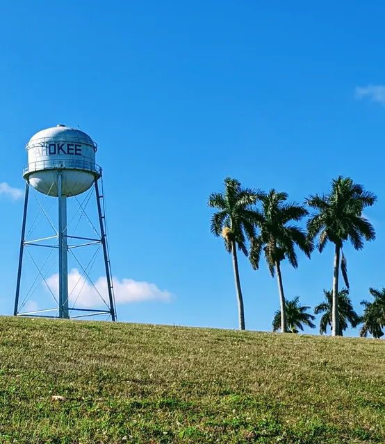 Florida Trail Pahokee Marina & Campground Trailhead
