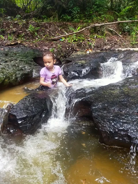 Sungai Bidadari Juata Kerikil