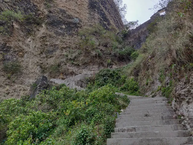 Kamlahgarh Fort Temple