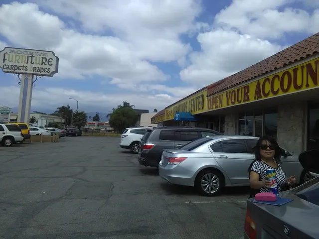 Roger's Discount Furniture