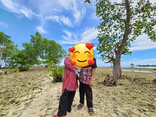 Wisata Batu Lombeng Desa Lebani