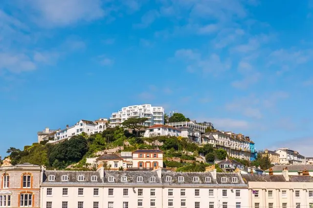 Royal Terrace Gardens (Rock Walk)