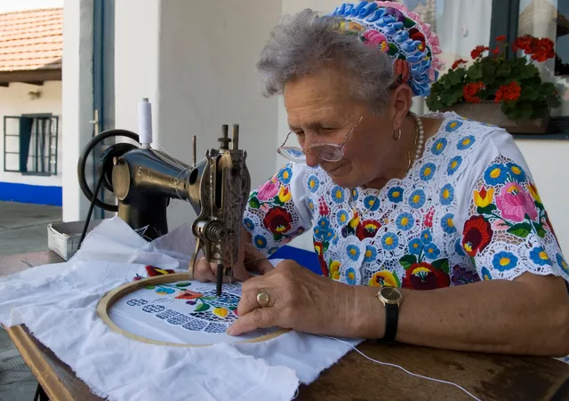 Népművészeti Tájház