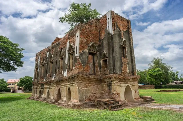 Phra Tamnak Kham Yat