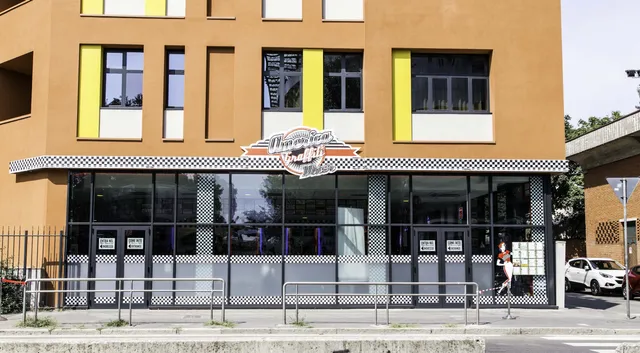 America Graffiti - Milano San Siro