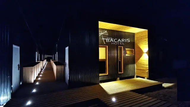 HOTEL BACARIS