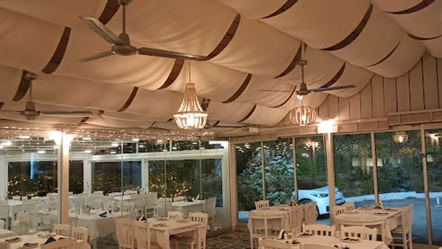 Nisiotissa | Taverna - Vrilissia