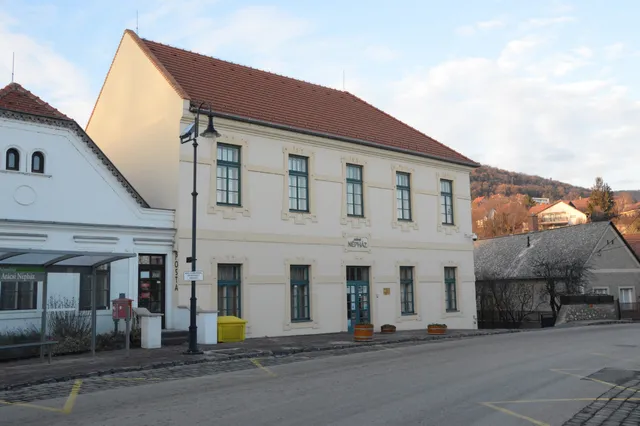 Arácsi People's Housing and Building Exhibition