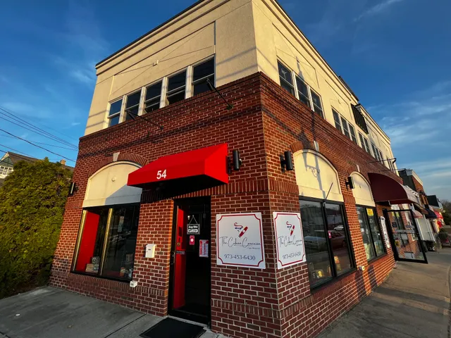 The Cuban Conexión Cigar Shop