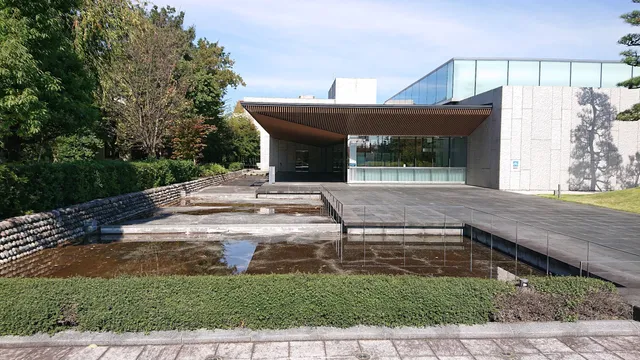 KOSHINOKUNI Museum of Literature