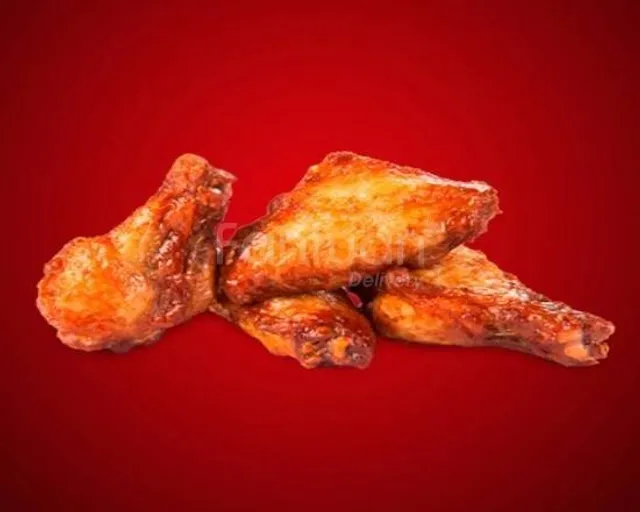 Janess Backstage Chicken & Waffle Kitchen 3