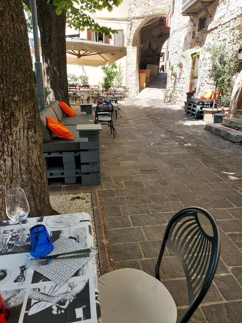 La piazzetta delle erbe