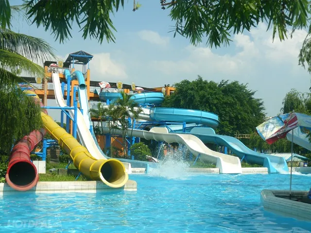 Ho Tay Water Park