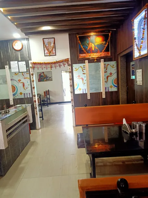 Swad Veg & Nonveg Restaurant