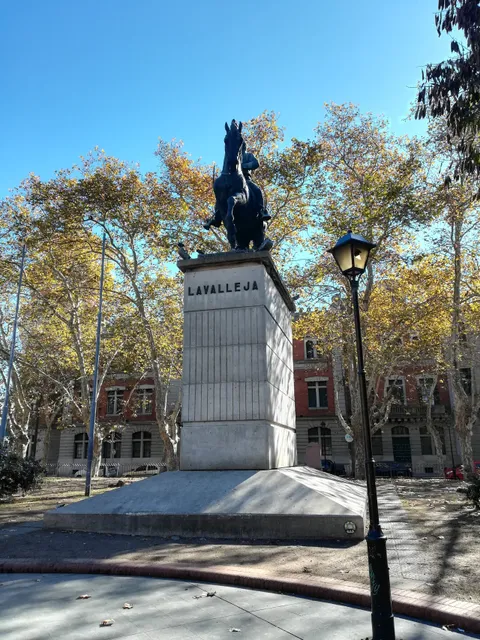 Plaza de los Treinta y Tres Orientales