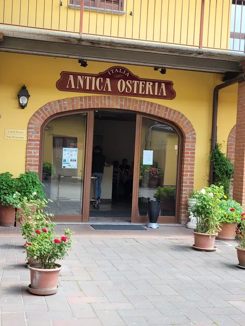 Antica Osteria Italia(By Hotel Italia)