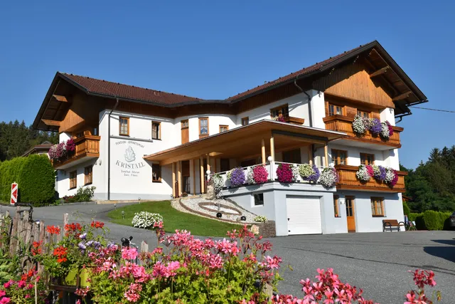 Pension Appartment Kristall