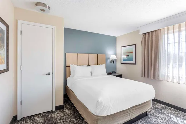 Executive Residency by Best Western Philadelphia-WillowGrove